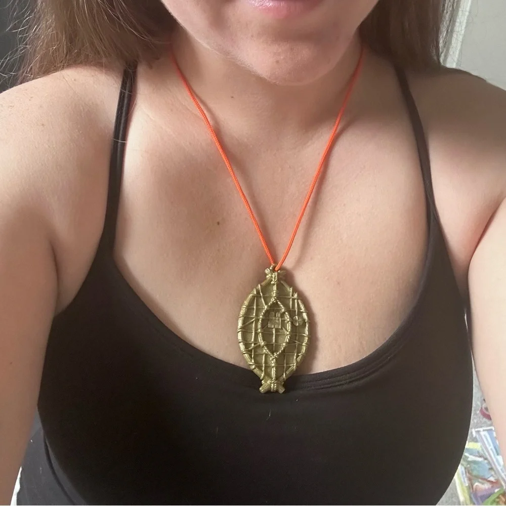 Vintage Disney | Plastic Dreamcatcher Medallion Necklace for girls
